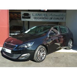 PEUGEOT 308 II 1.2i Essence...